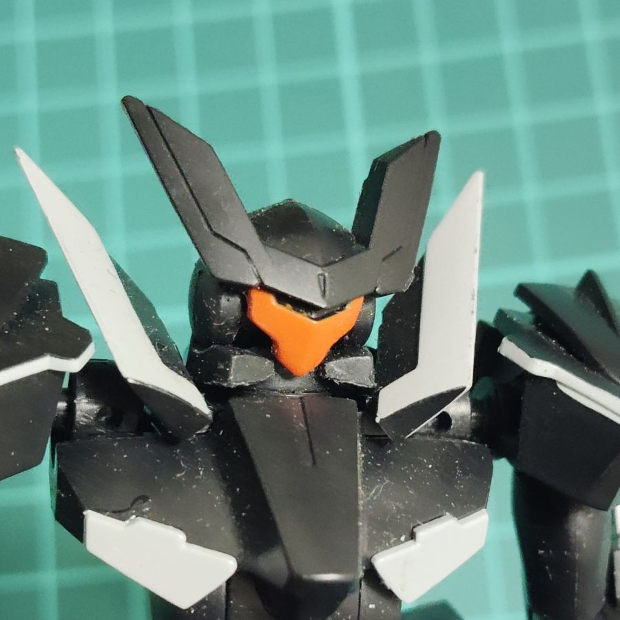 HG 1/144 GN 플래그 비교 사진 (추가)_13.jpg