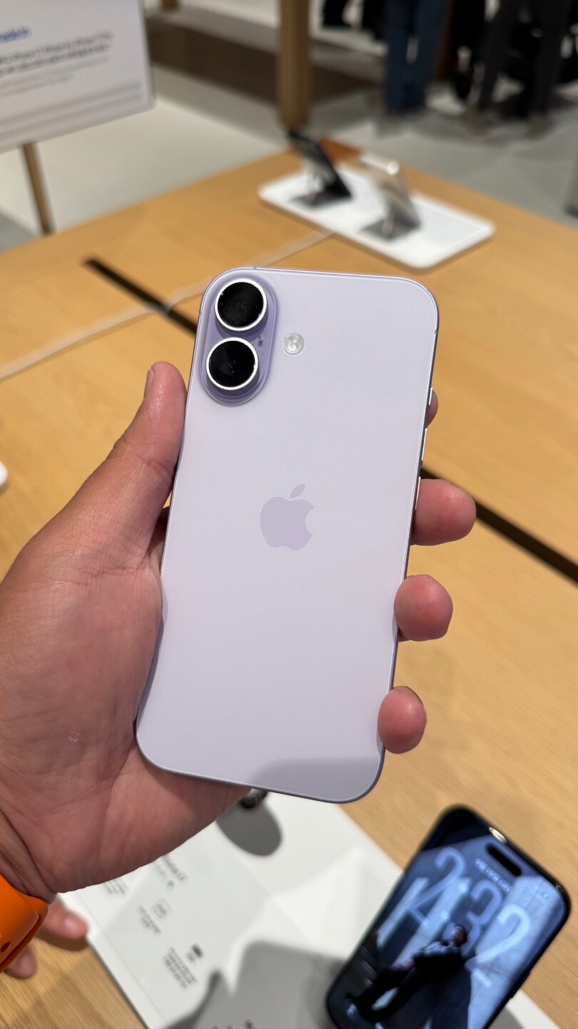 하남에 아이폰 구경갔다가 아이폰 17프로 들고온 영포티_1.jpg