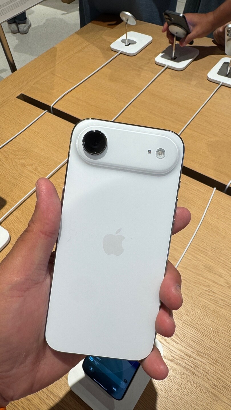 하남에 아이폰 구경갔다가 아이폰 17프로 들고온 영포티_3.jpg