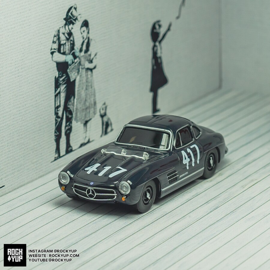 클래식의 끝판왕, 300 SLMercedes-Benz 300_28.png