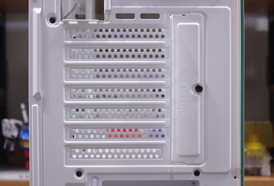 일체형 풀-커브드 강화유리 버전까지 출시! 다크플래쉬 DS900G_28.jpg