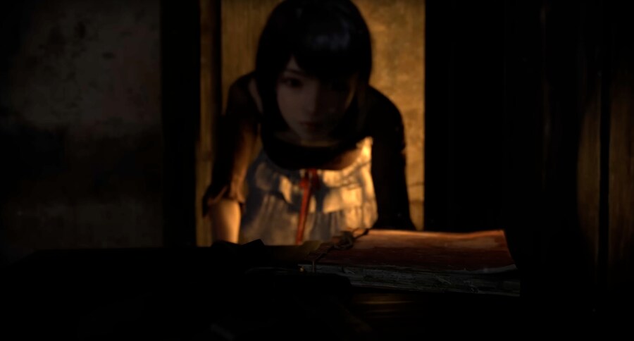 프로모션 영상 원작과 비교 스샷_41.png