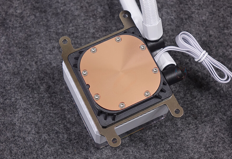 가격 부담 없는 아름다운 360 수랭 쿨러! 다크플래쉬 아쿠아루믹 DL-360_32.jpg