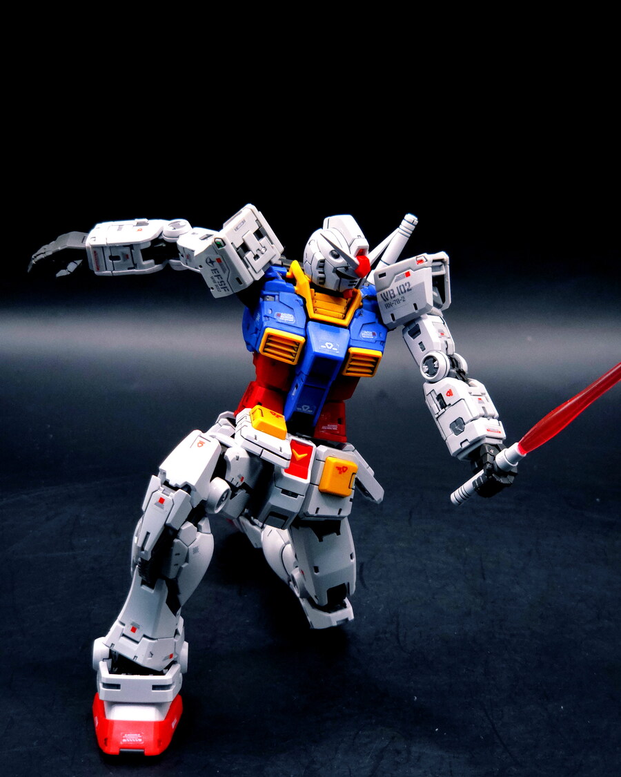 [RG] RX-78-2 퍼스트 건담 Ver.2.0_31.jpg