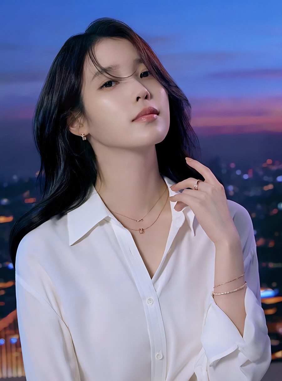 제이에스티나 2025 가을 화보_2.jpg