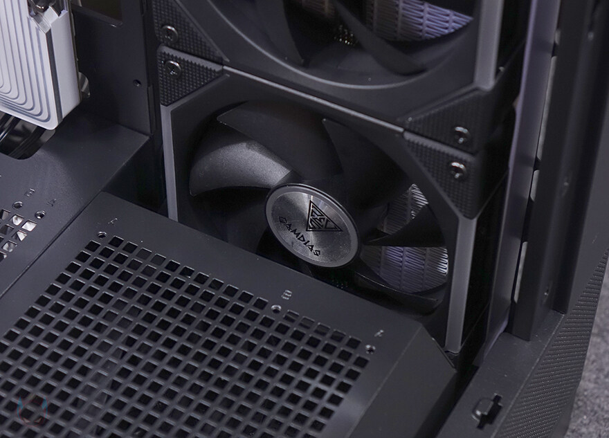 탁 트인 3면 파노라마 뷰 감성 PC케이스! 마이크로닉스 WIZMAX 루프탑_61.jpg