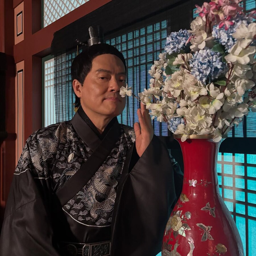 [문승유] 폭군의 셰프 촬영 비하인드 : 아비수가 말아주는 화려한 불쇼!_5.jpg