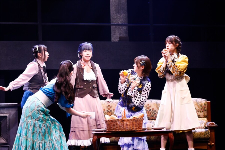 성우) 새벽에 보는 랜덤 성우 사진들_6.jpg