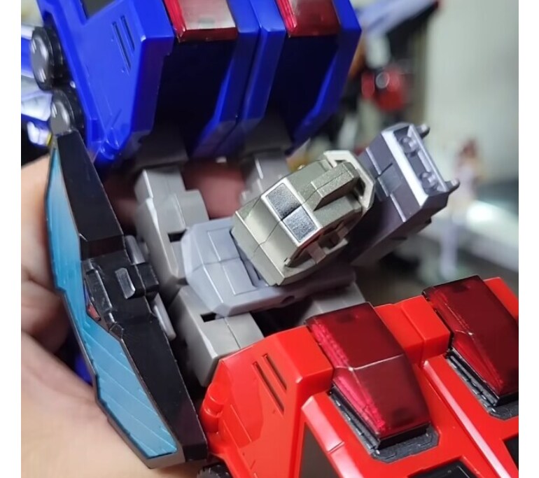 가오가이가) 초룡신 변형 이렇겐 못하겠지?_1.png