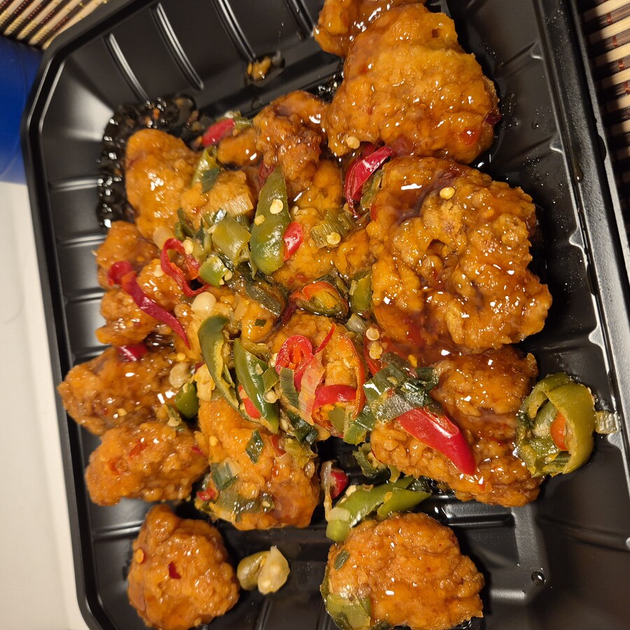 CU) 압도적 매콤고추 유린기_2.jpg