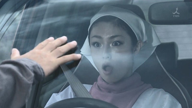 지나가던 유부녀를 습격하는 남자들_10.jpg