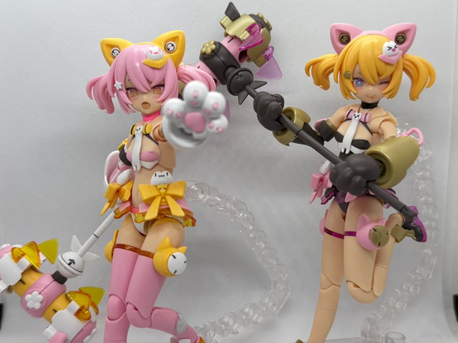 [코토부키야] PUNI☆MOFU 쿠로마오 가조립 + 노멀 마오 나열 사진_20.jpg