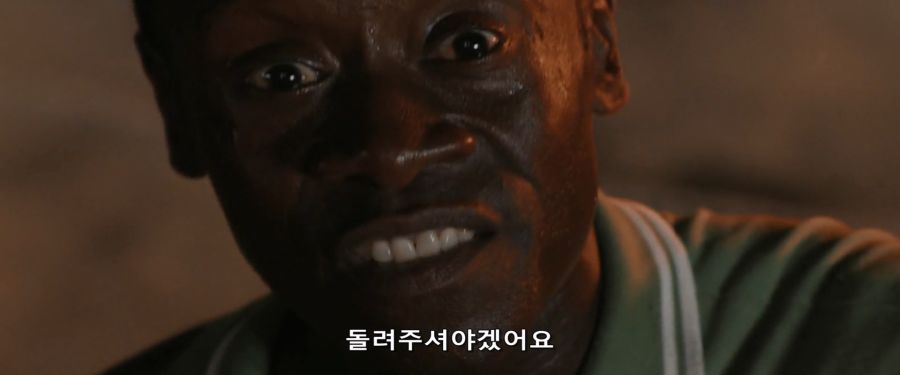 [MCU]아이언 슈트도 입어봤던 미국 대통령_6.jpg