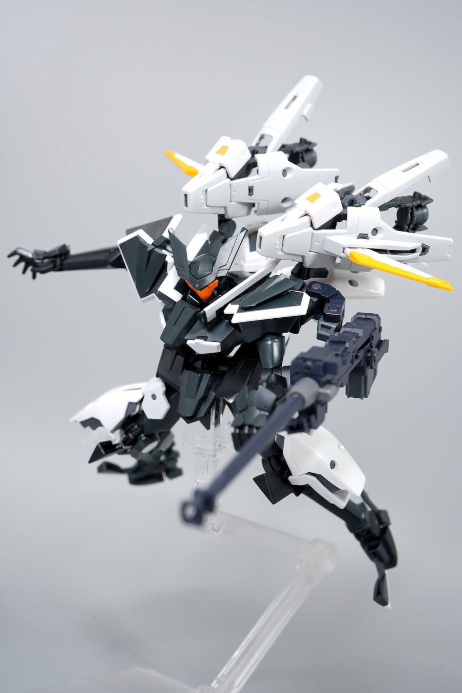 HG 1/144 GN 플래그 조합 사진 3_3.jpg
