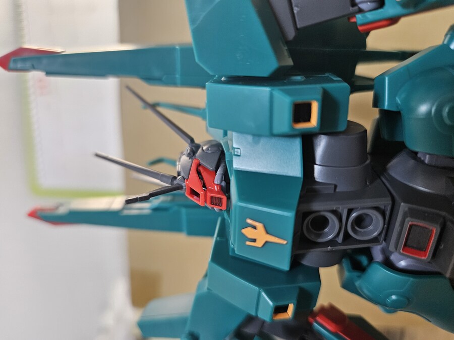 HGUC 도벤울프 완성._3.jpg