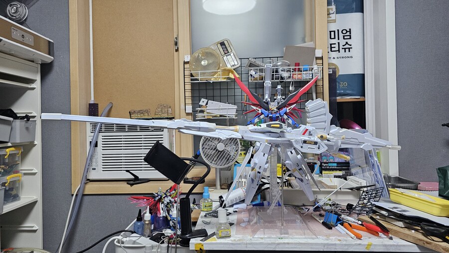 간만에 올리는 mg제우스 실루엣 진행 상황입니다_4.jpg