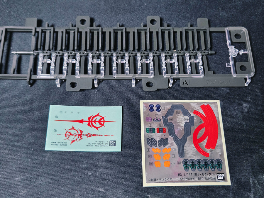 [HG] 에바 2호ㄱ... 붉은 건담_3.jpg