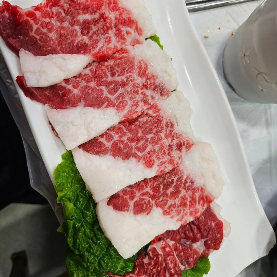 시구하러 갔다가 우취로 고기만 먹다온 배우..._3.jpg