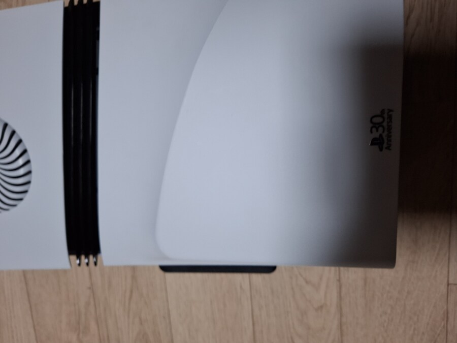 PS5 PRO 환풍기 있는 커버로 바꿔봤습니다_9.jpg