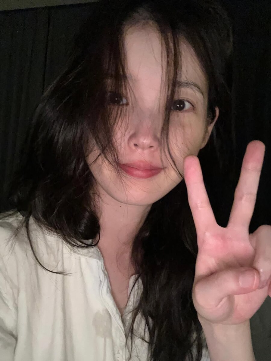 [IU] 아이유 '이름(Name)' 라이브클립 : 2025 IU 팬미팅_8.jpg