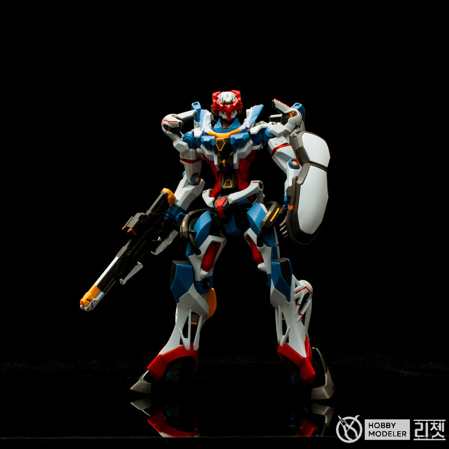 반다이 HG 건담 지쿠악스_3.jpg