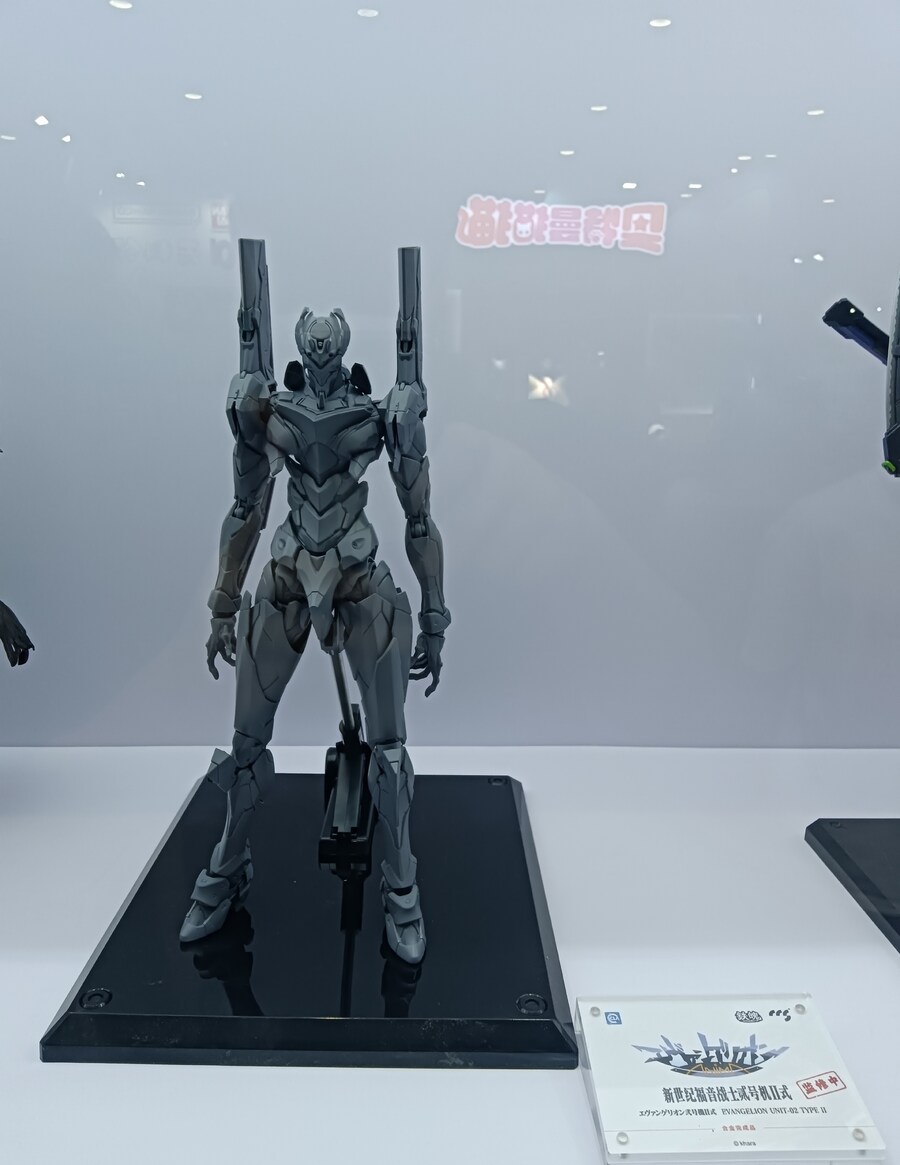[CCS토이즈] 완전변형 초은하 그렌라간, 에바 2호기 2식 원형 전시_6.jpg