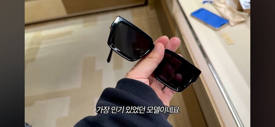 슈퍼카 타는 20살 영앤리치의 하루_45.jpg