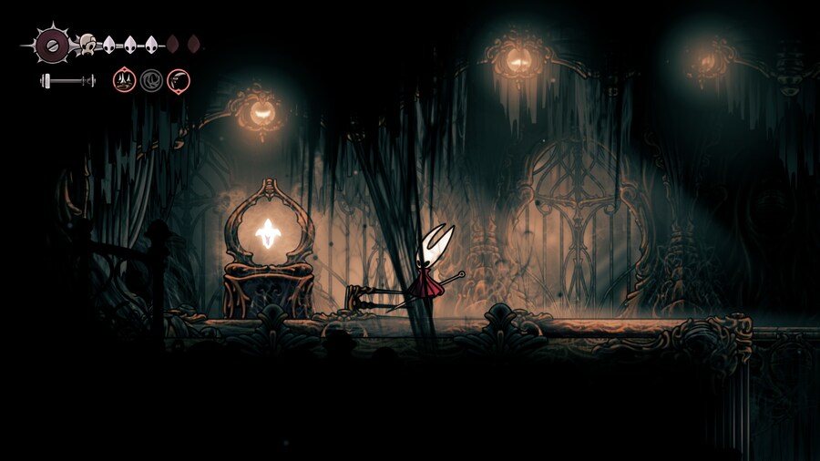 장엄한 문에 있는 실타래 조각 위치_11.png