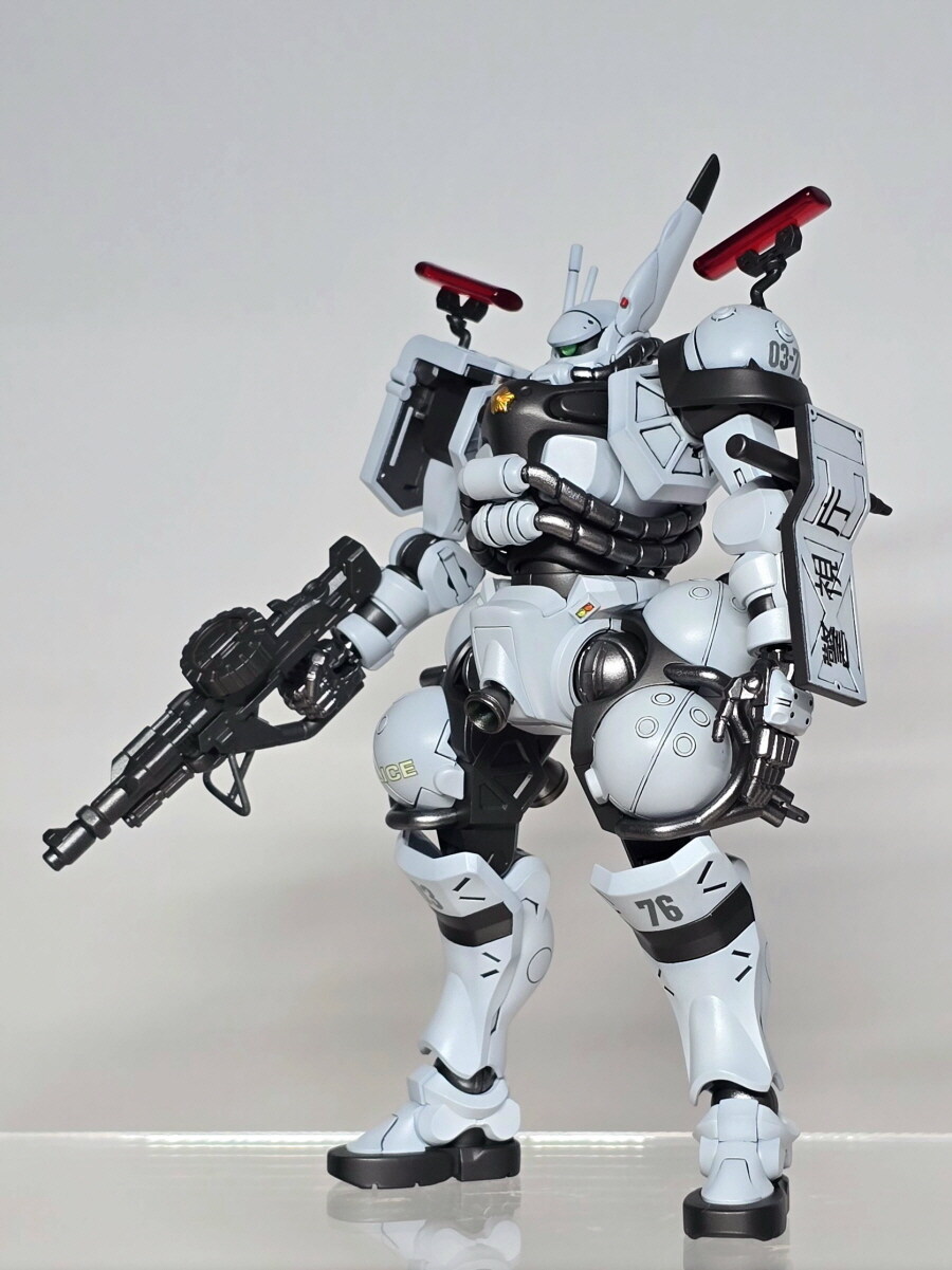 [HG] 지쿠악스 군경자쿠 경시청 버전입니다._2.jpg