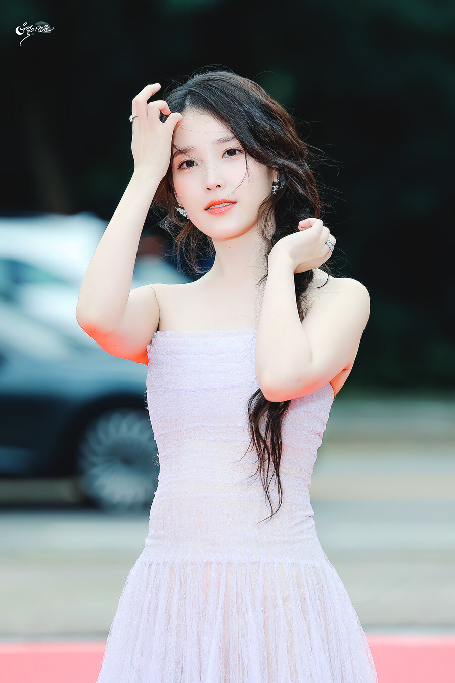 2025.10.02 서울드라마어워즈 아이유(월아조운)_5.jpg