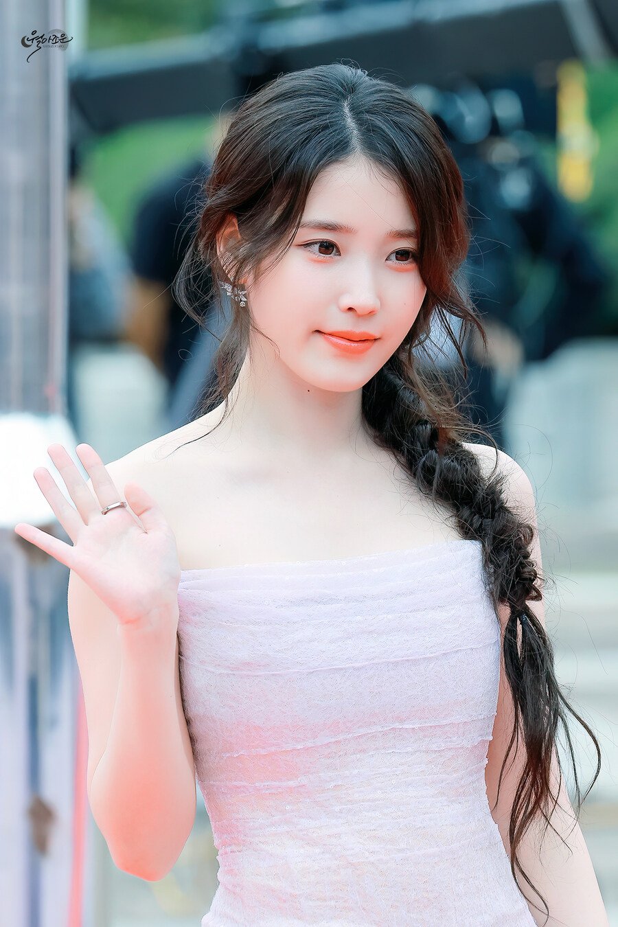 2025.10.02 서울드라마어워즈 아이유(월아조운)_10.jpg