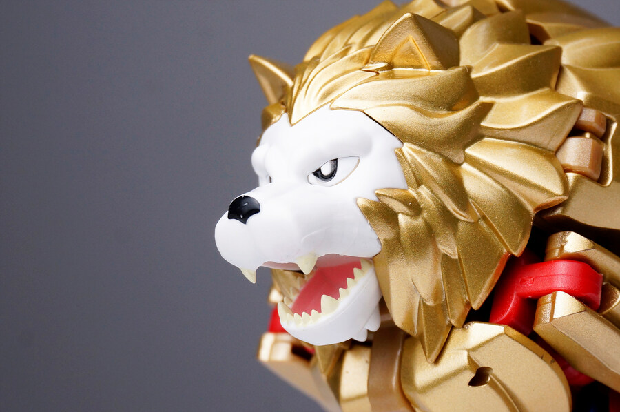 트랜스포머 40주년 셀렉션 라이오 콘보이_6.jpg