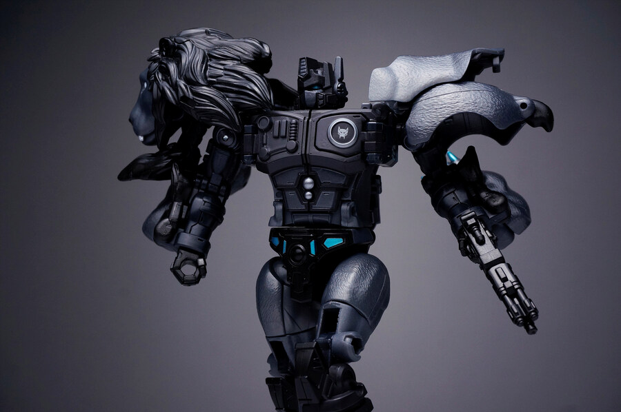 트랜스포머 40주년 셀렉션 라이오 콘보이_30.jpg