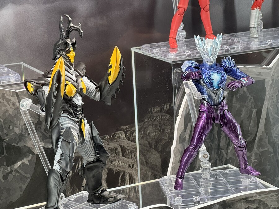 [반다이] S.H.Figuarts 울트라맨 사가/하이퍼 젯톤 전시 이미지_6.jpg
