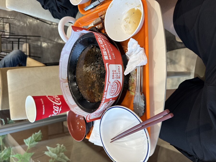 하찮은 보복_5.jpg