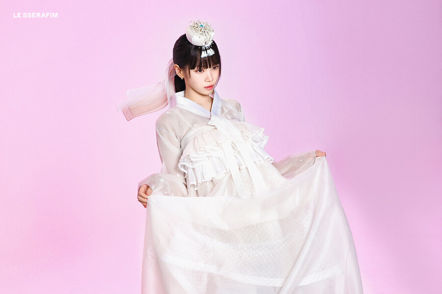 [르세라핌] 'Super ELLE' 화보 비하인드 | EPISODE_1.jpg