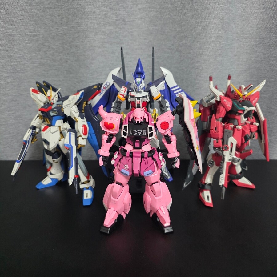 MG 건담 베이스 한정 자쿠 워리어 [라이브 콘서트 Ver.]_20.jpg