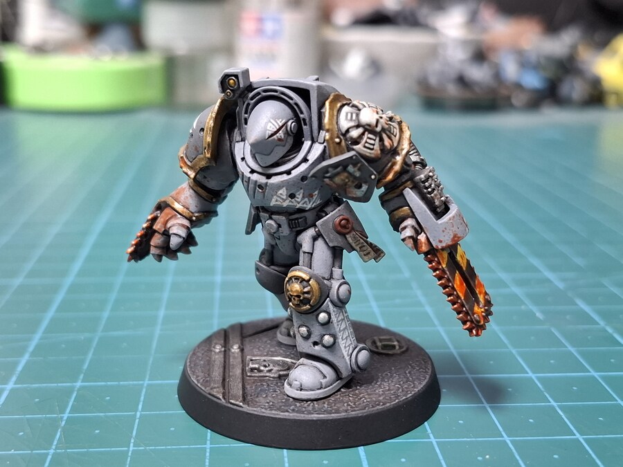 아무튼 우리편인 상어 터미네이터 제작기_22.jpg