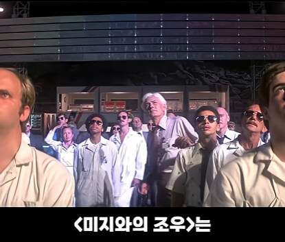 스필버그 감독이 남의 영화로 수백억을 버는 이유.jpg_9.jpg