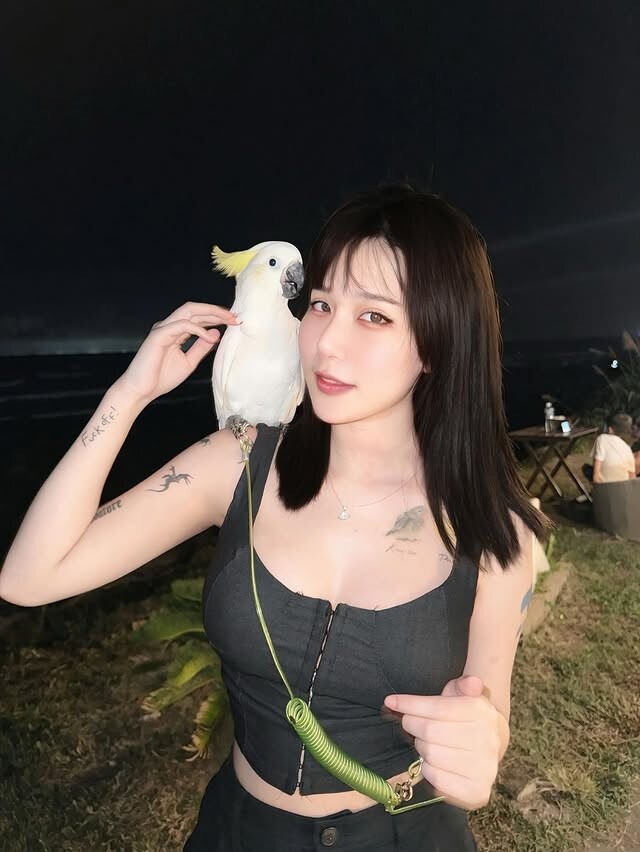 와타시와 코코니 이루…_3.jpg