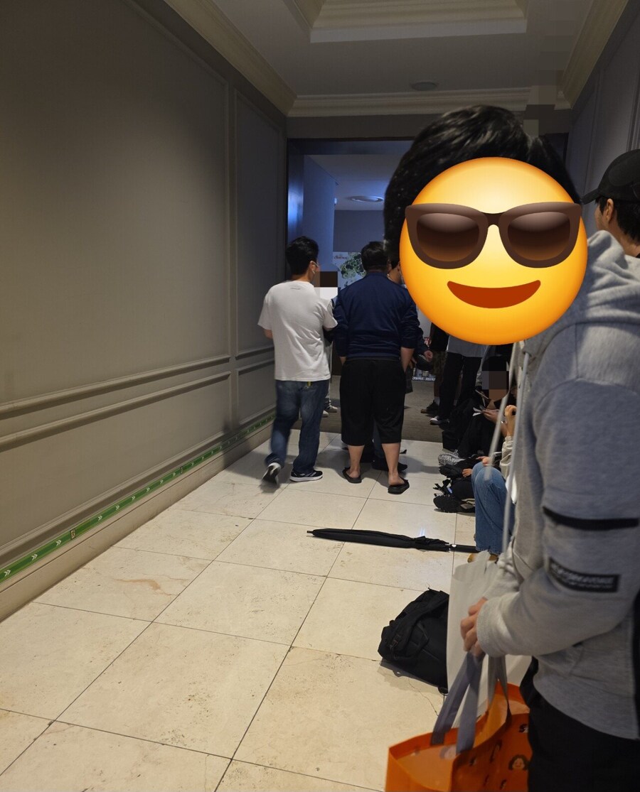 이젠 살해협박까지 나온다는 체인소맨 레제 포스터...JPG_2.jpg