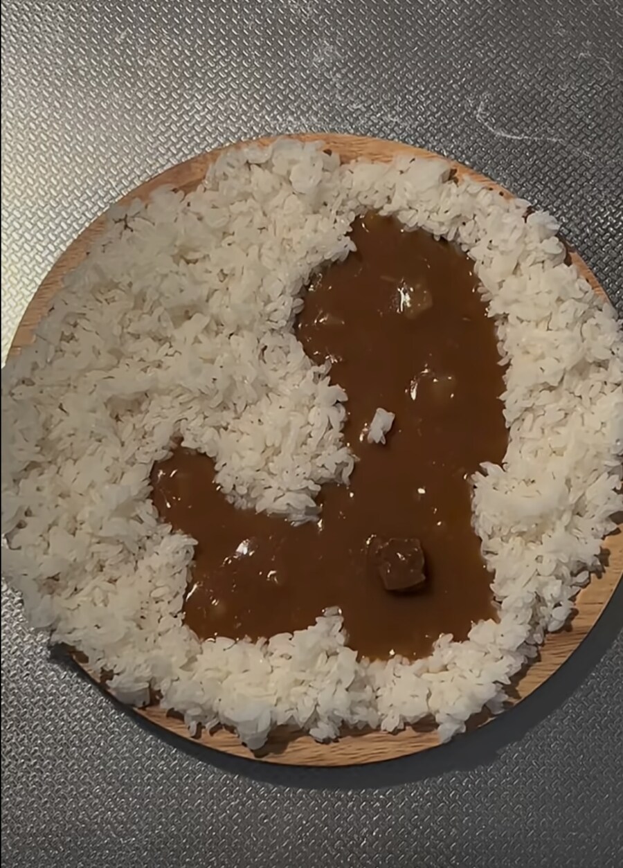 일본에서 카레를 담는 방법_6.jpg