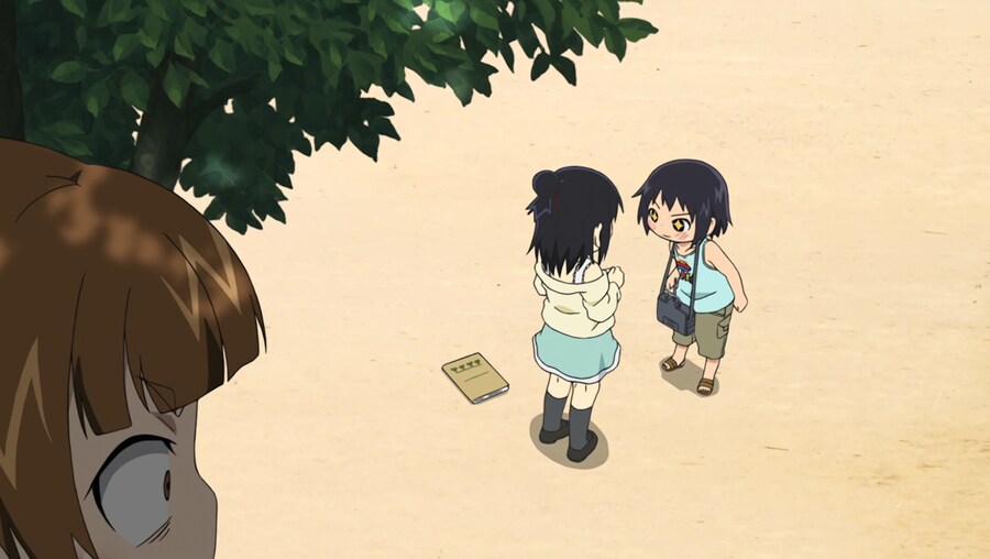 티셔츠 자랑 하는 소녀.jpg_3.png