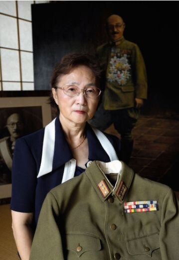 도조 히데키 손녀_1.jpg