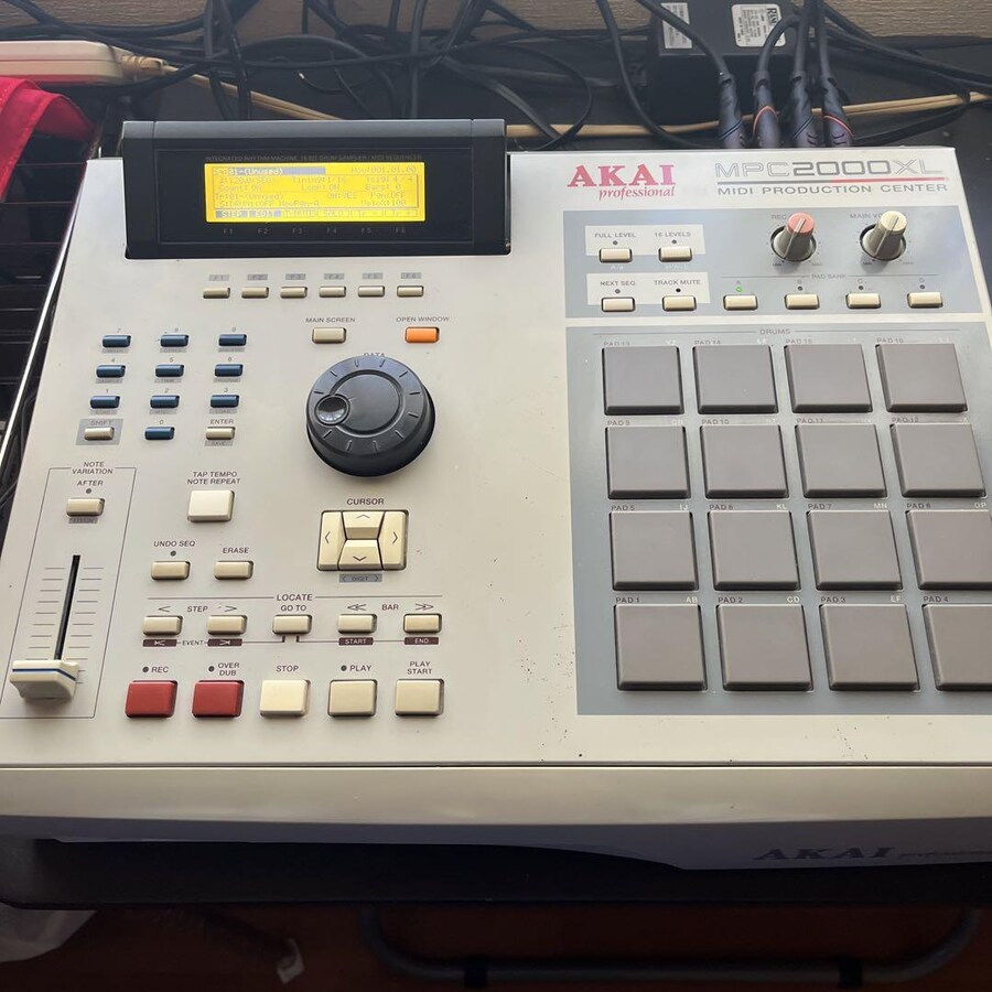 AKAI) MPC 역대 히스토리_5.jpg