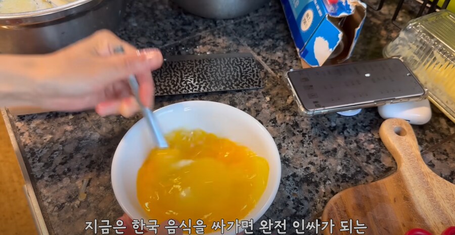 BTS 블랙핑크 케데헌 감독님에 감사하다는 해외교포.jpg_7.png