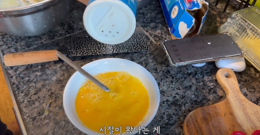 BTS 블랙핑크 케데헌 감독님에 감사하다는 해외교포.jpg_8.png