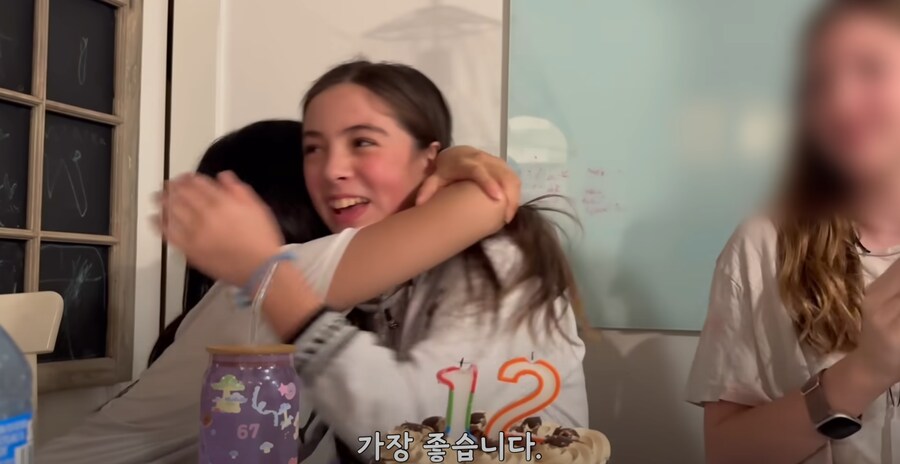 BTS 블랙핑크 케데헌 감독님에 감사하다는 해외교포.jpg_28.png
