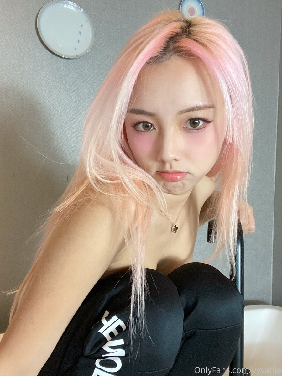 ㅎㅂ) 핑크머리 그녀♡♡♡_4.jpg