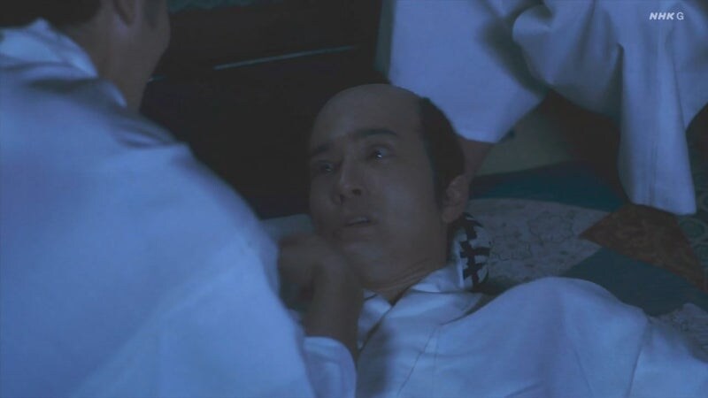 "여기에는 여자가 없으니까, 남자를 범하는거라고"_6.jpg